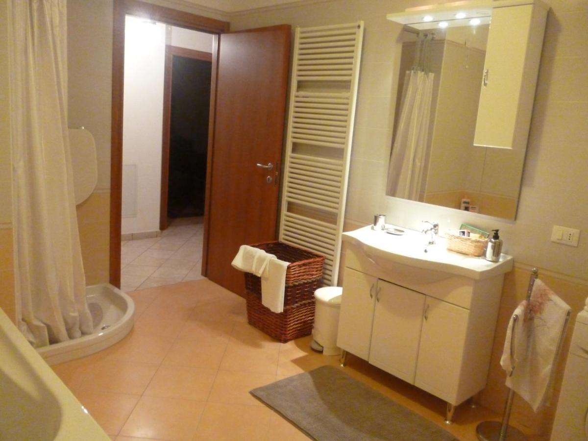 B&B Il Glicine Badia Polesine Oda fotoğraf